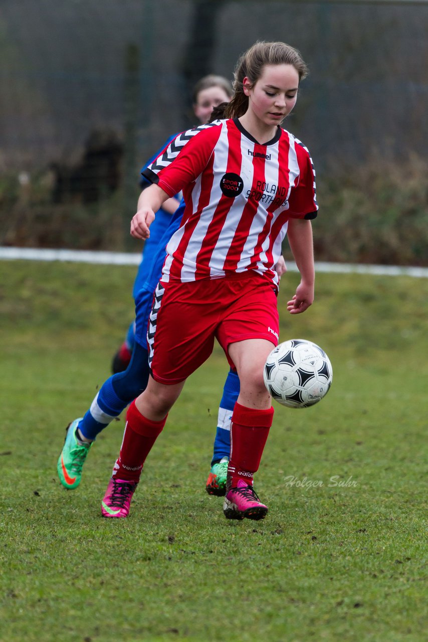 Bild 215 - C-Juniorinnen FSG-BraWie 08 - TuS Tensfeld : Ergebnis: 0:8